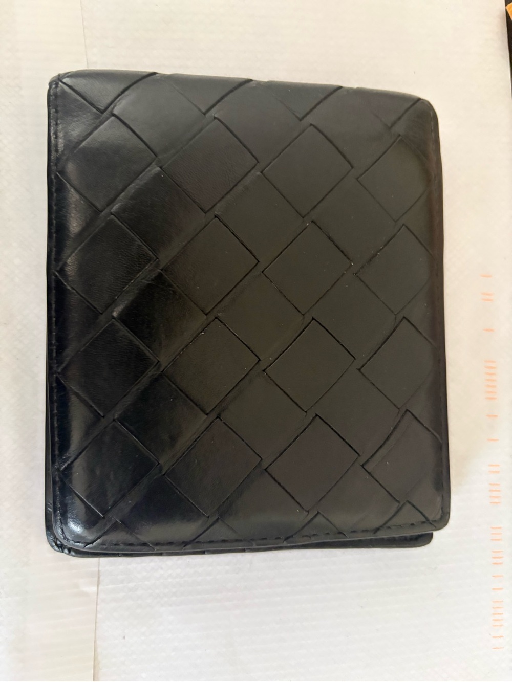 Bottega Venetta Intrecciato Men’s Wallet